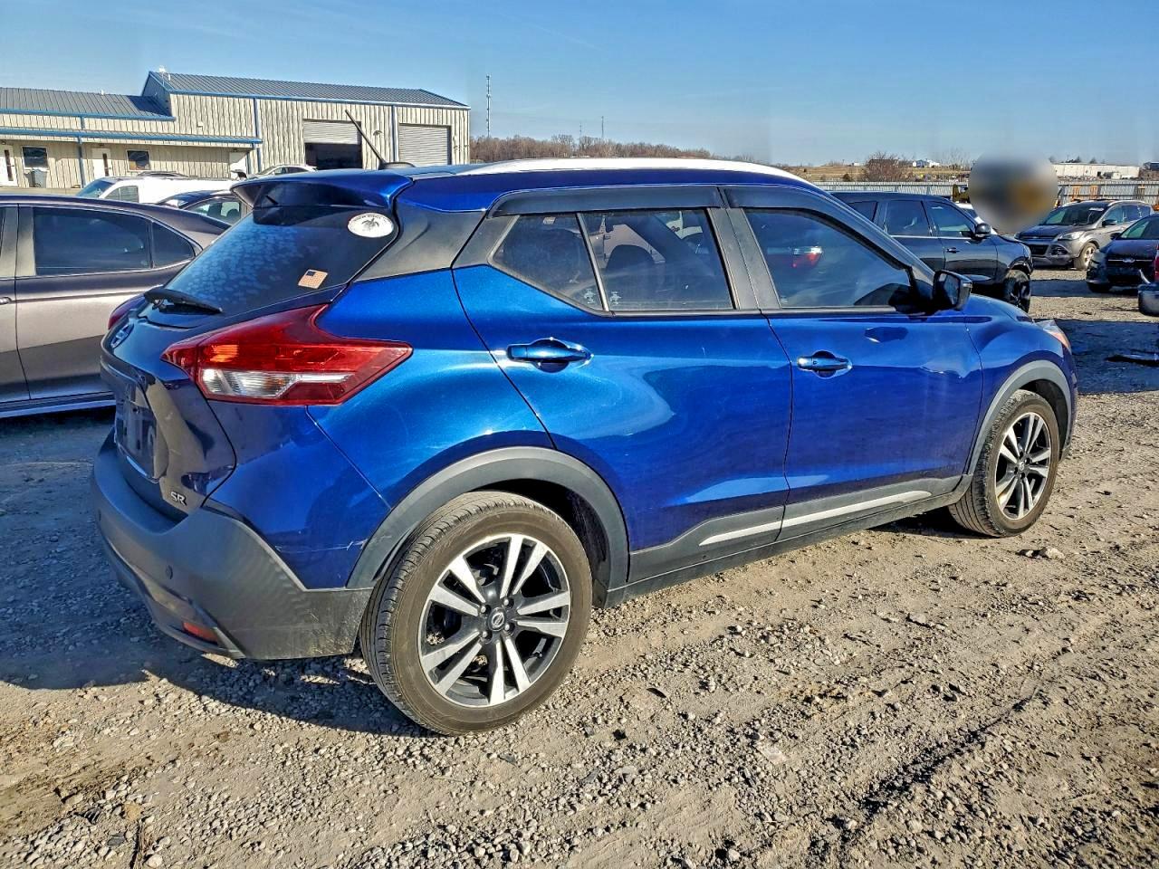 2019 NISSAN KICKS S photo 3