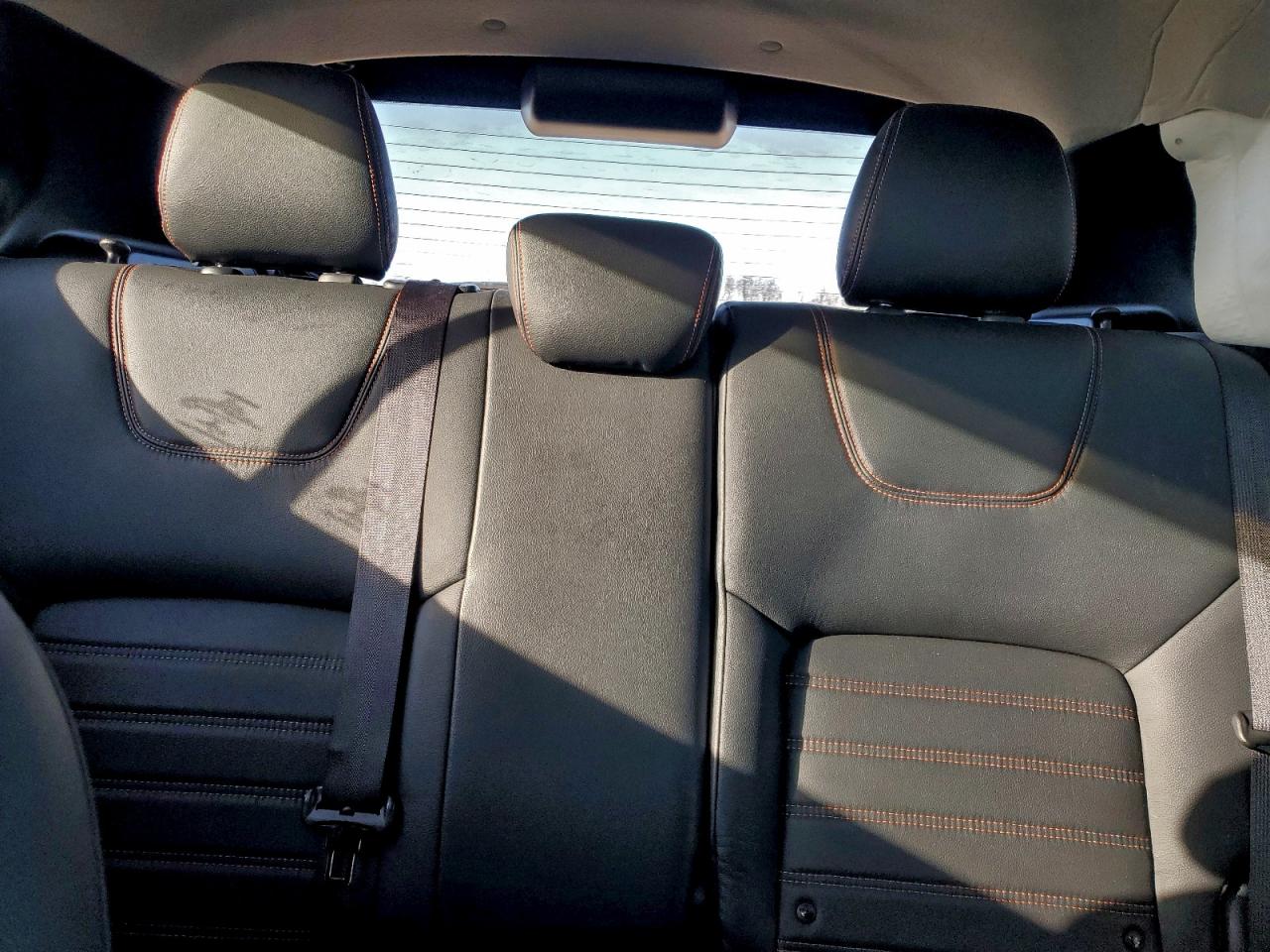 2019 NISSAN KICKS S photo 10