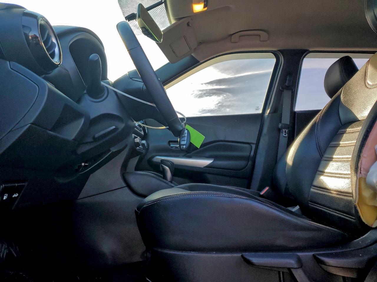 2019 NISSAN KICKS S photo 7