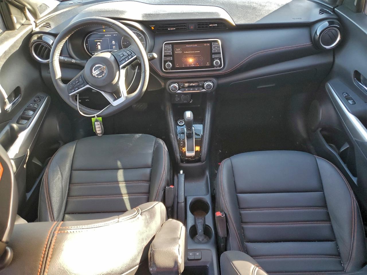2019 NISSAN KICKS S photo 8