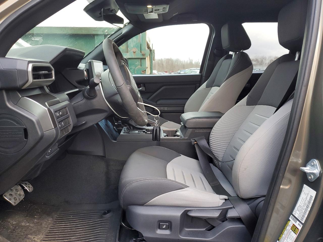 2025 TOYOTA TACOMA DOUBLE CAB photo 7