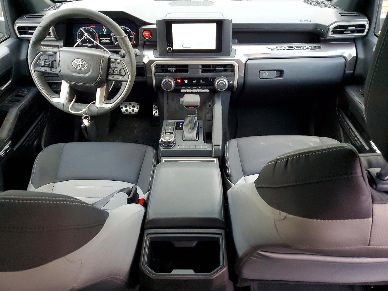 2025 TOYOTA TACOMA DOUBLE CAB photo 8