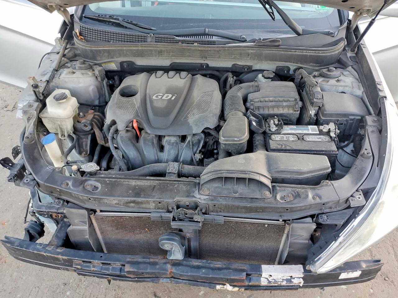 2013 HYUNDAI SONATA GLS photo 11