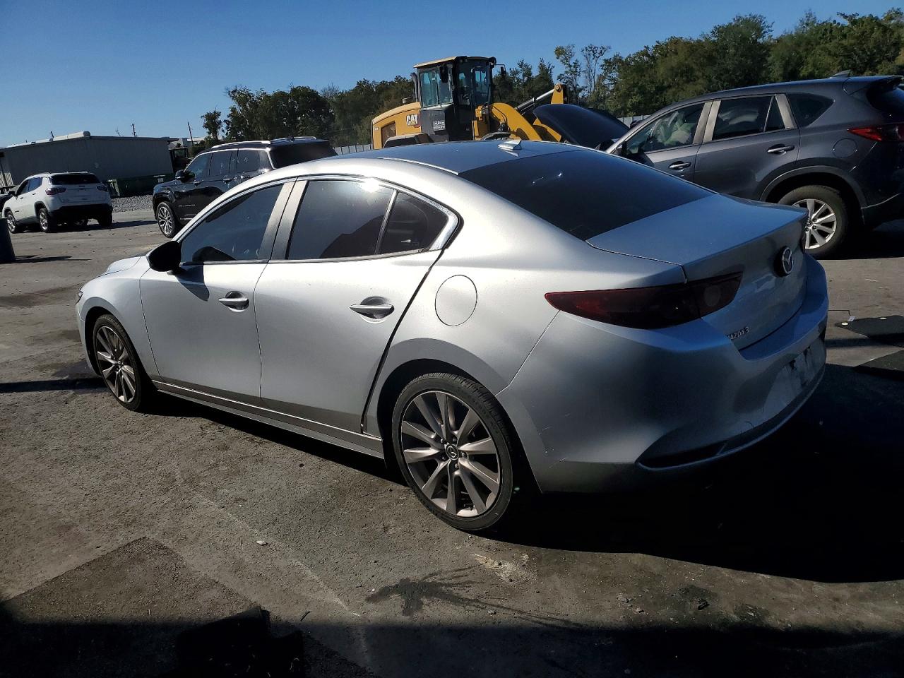 2019 MAZDA 3 PREFERRED photo 2
