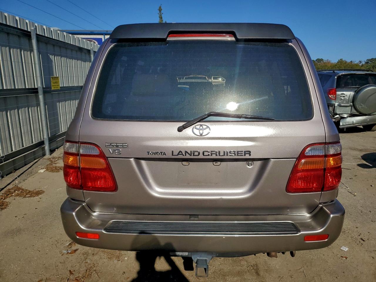 2001 TOYOTA LAND CRUISER photo 6