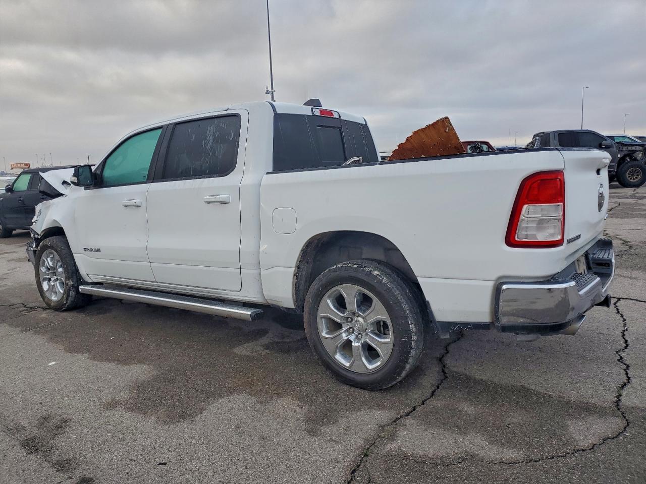 2021 RAM 1500 BIG HORN/LONE STAR photo 2