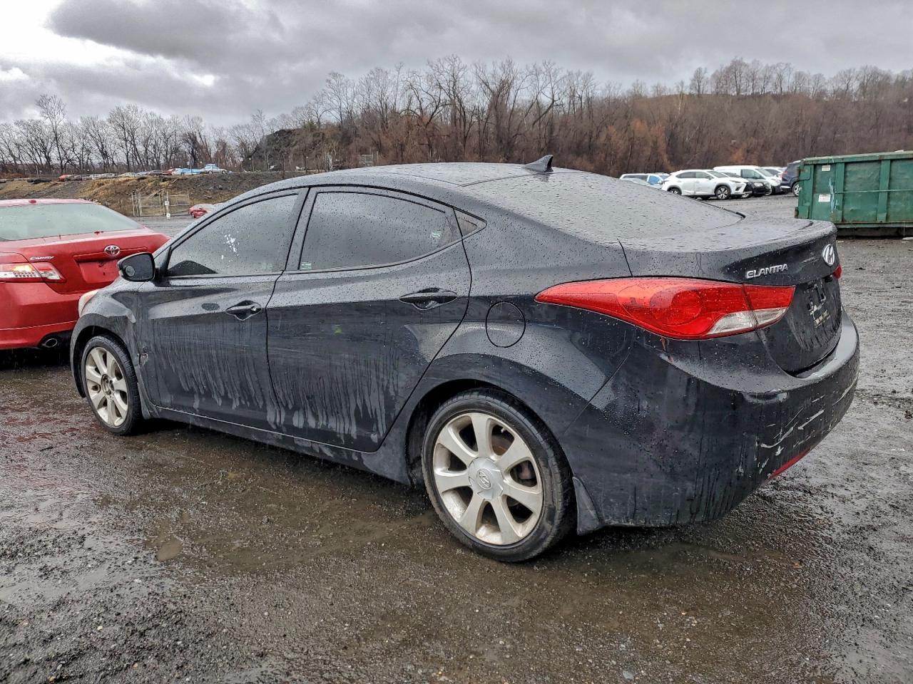 2013 HYUNDAI ELANTRA GLS photo 2