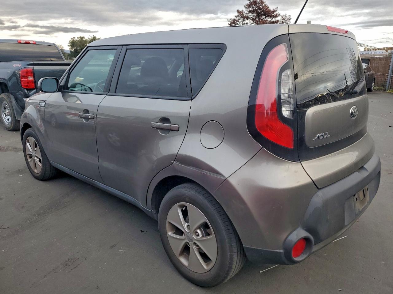 2016 KIA SOUL photo 2