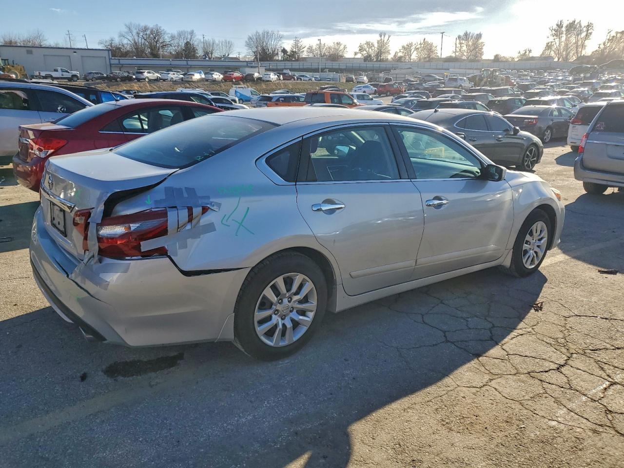 2018 NISSAN ALTIMA 2.5 photo 3