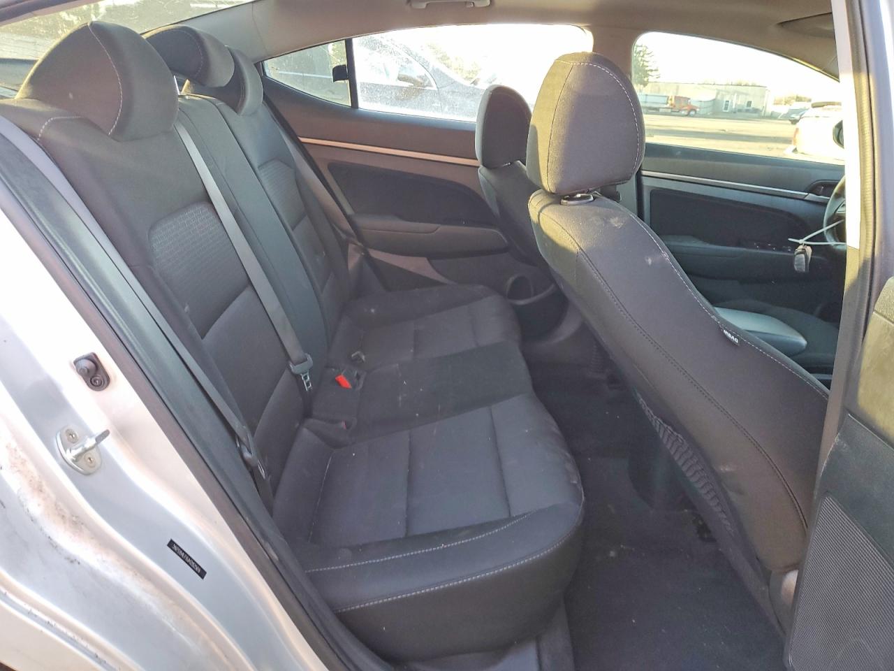 2018 HYUNDAI ELANTRA SEL photo 10