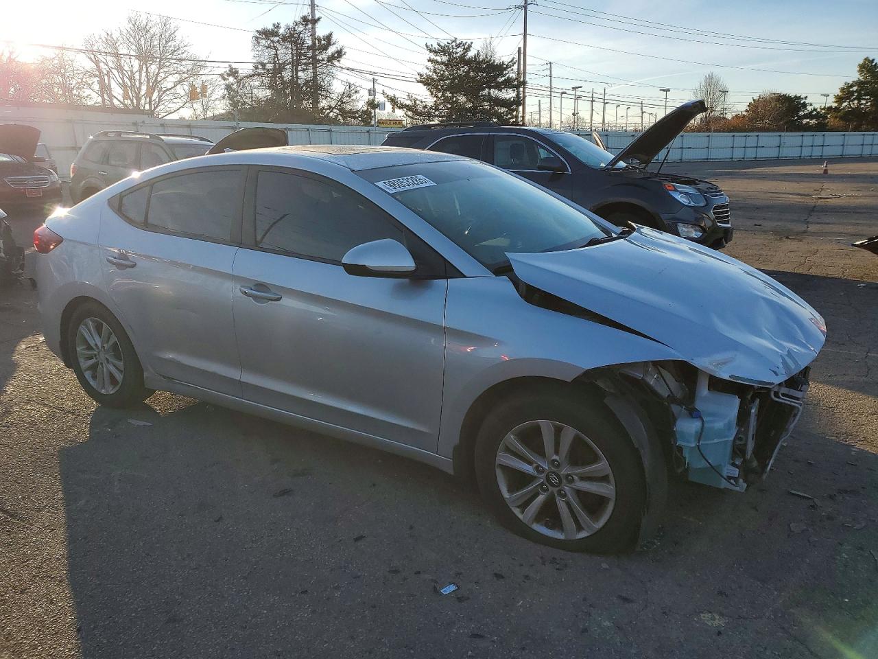 2018 HYUNDAI ELANTRA SEL photo 4