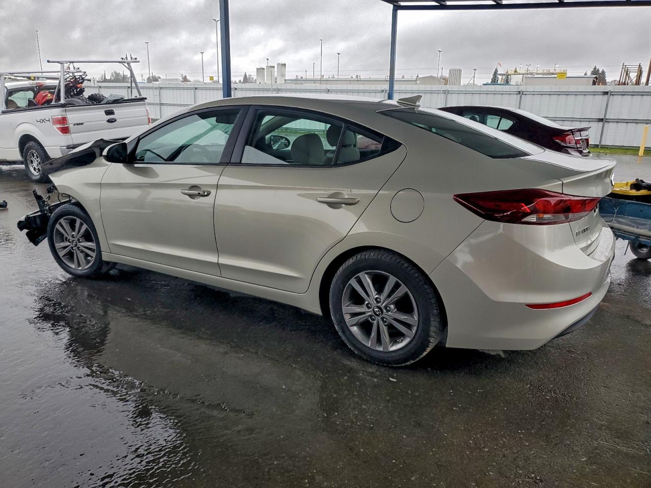 2017 HYUNDAI ELANTRA SE photo 2