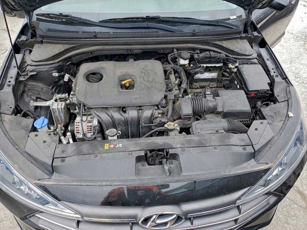 2020 HYUNDAI ELANTRA SE photo 11