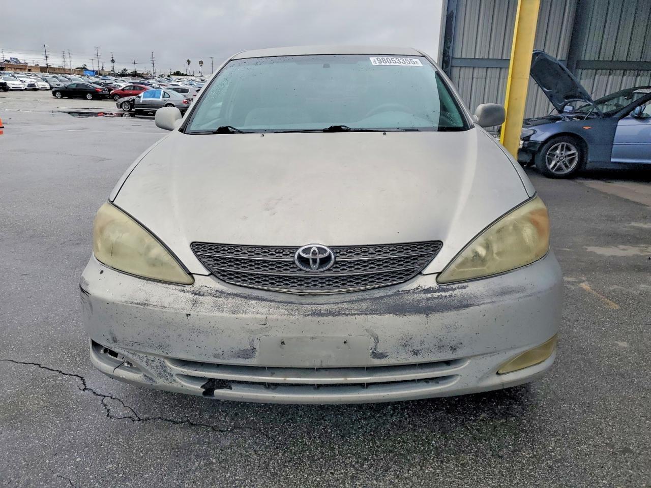 2002 TOYOTA CAMRY LE photo 13