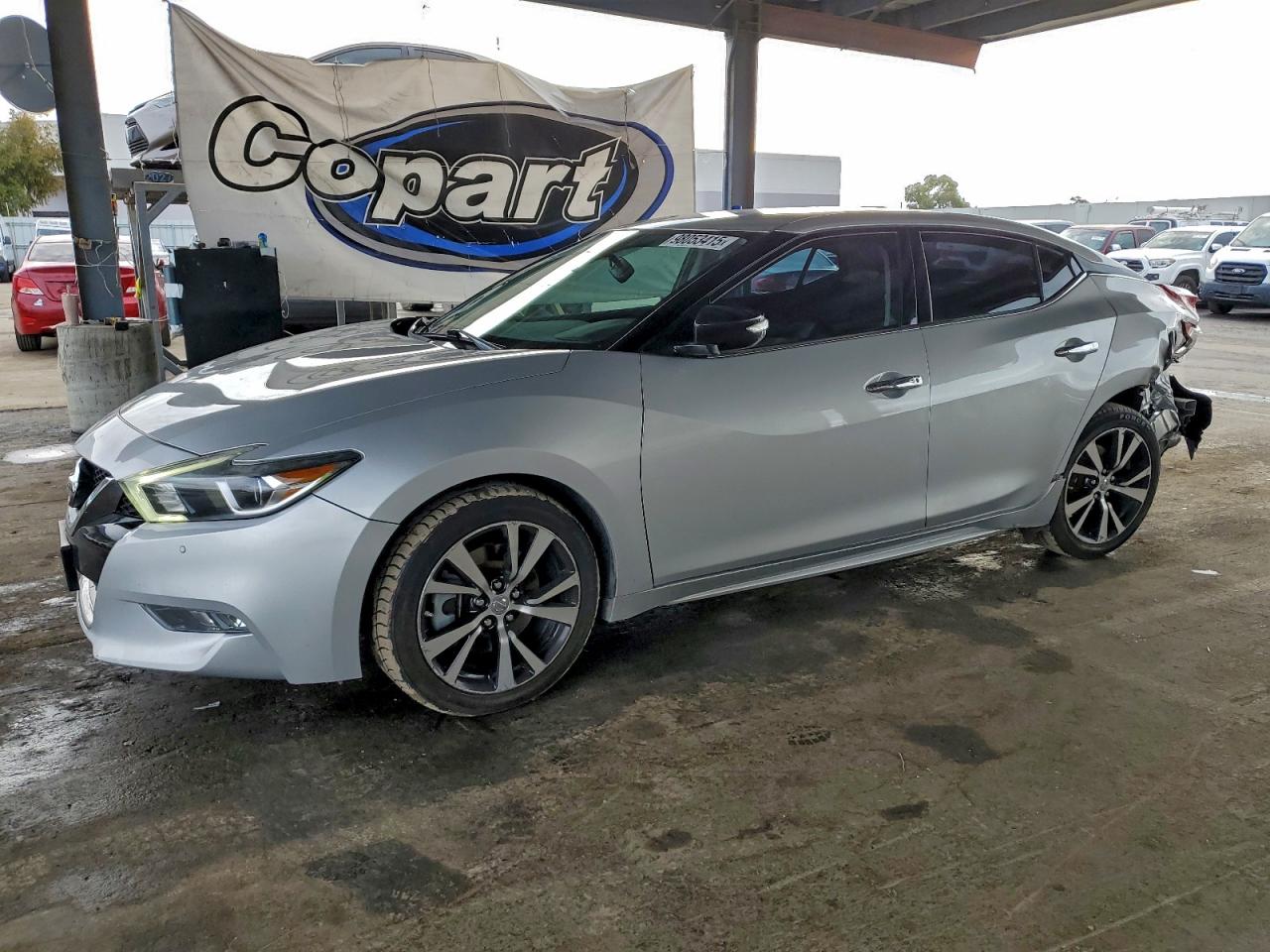 2017 NISSAN MAXIMA