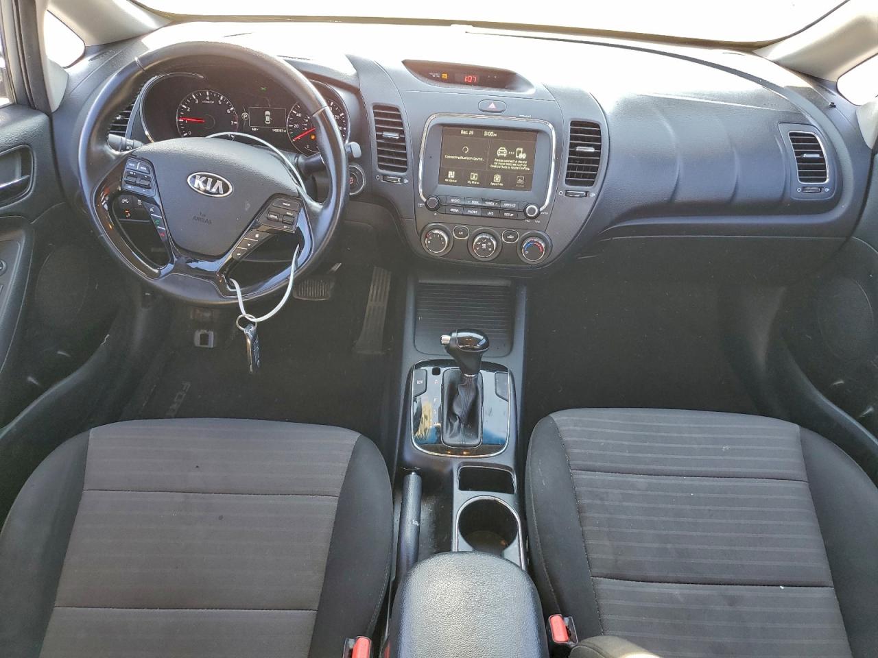 2018 KIA FORTE LX photo 8