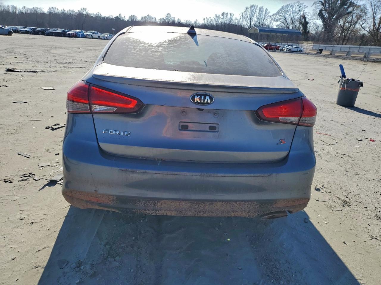 2018 KIA FORTE LX photo 6