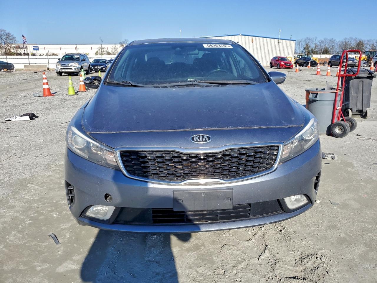 2018 KIA FORTE LX photo 5