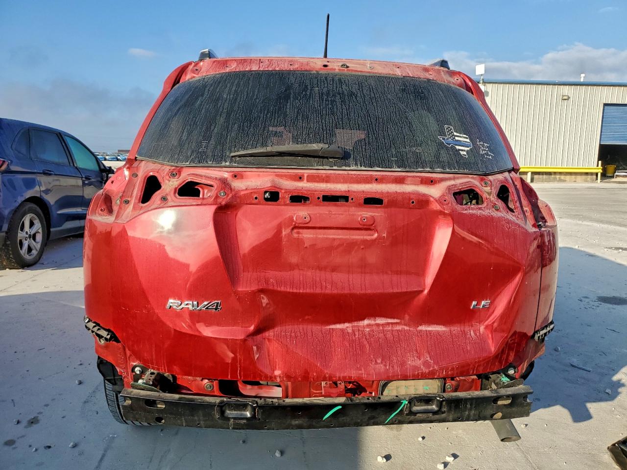 2015 TOYOTA RAV4 LE photo 6