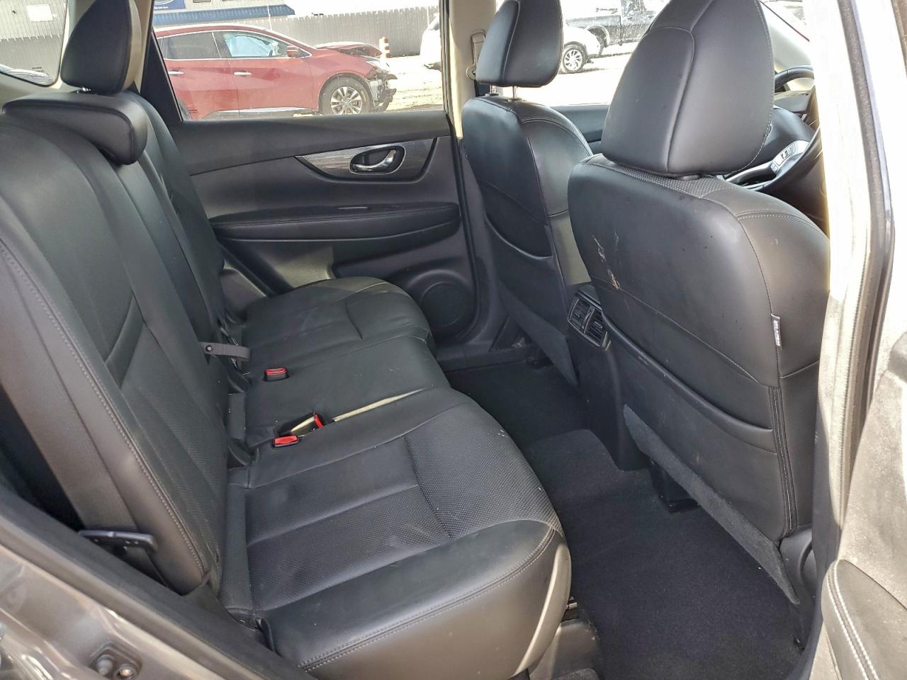 2014 NISSAN ROGUE photo 11