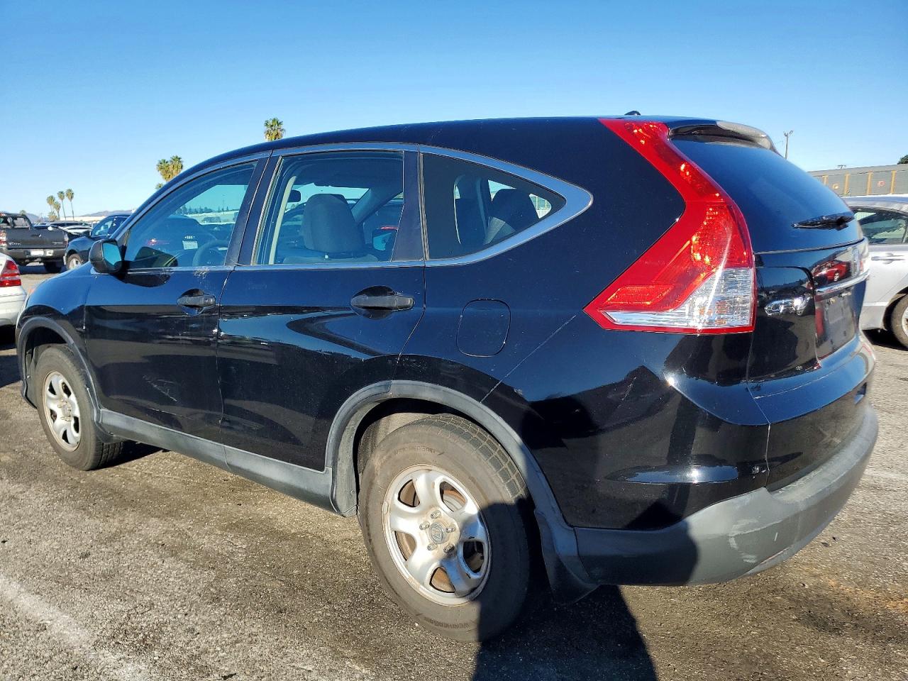 2013 HONDA CR-V LX photo 2