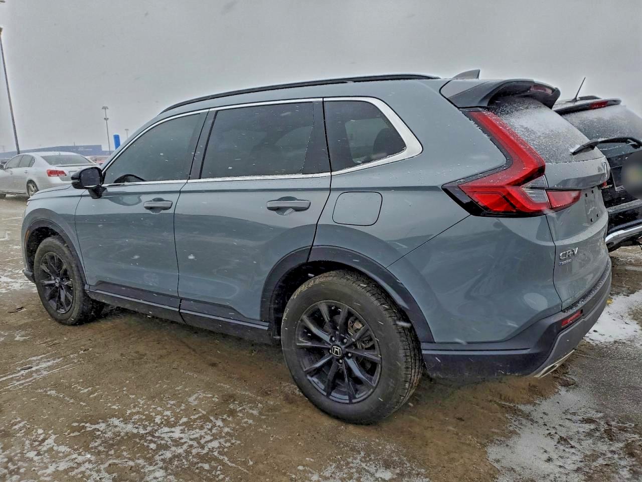 2025 HONDA CR-V SPORT-L photo 2