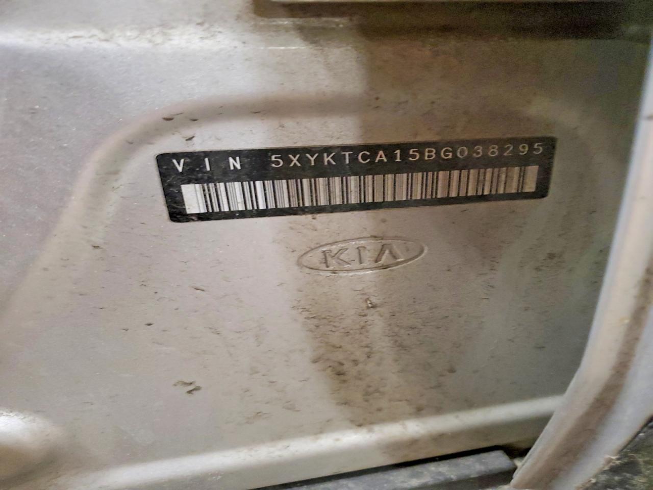 2011 KIA SORENTO BASE photo 14