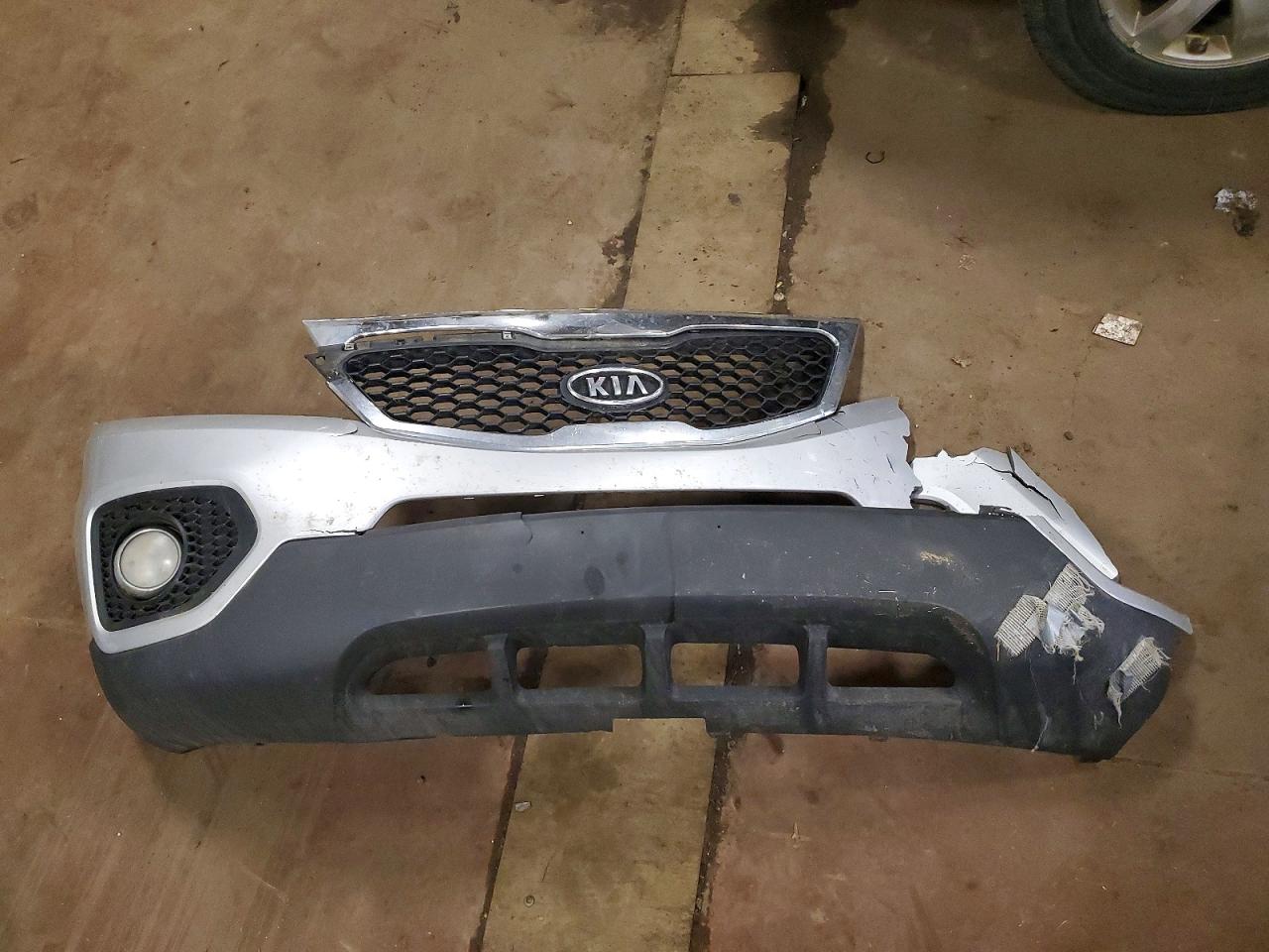 2011 KIA SORENTO BASE photo 13