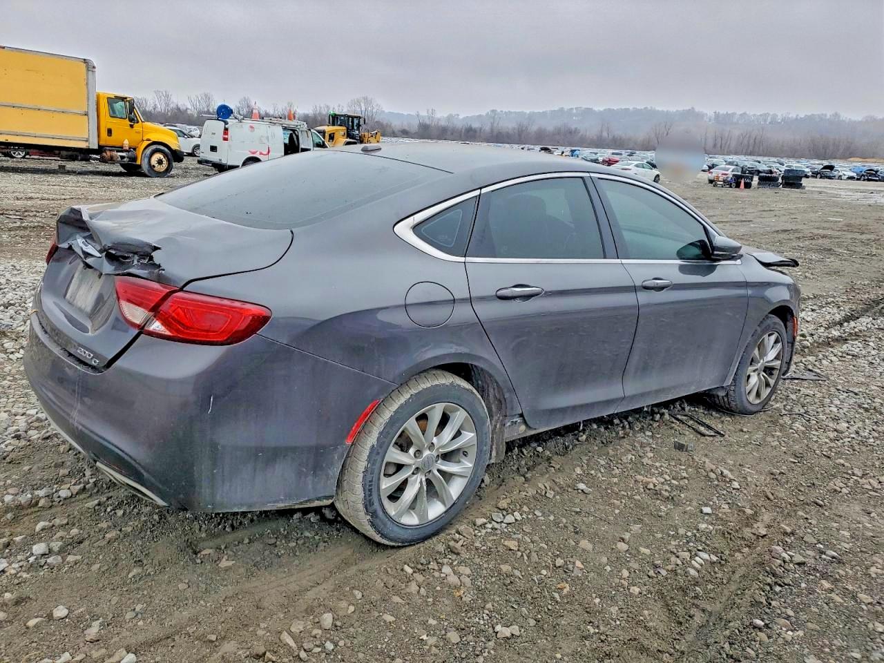 2015 CHRYSLER 200 C photo 3