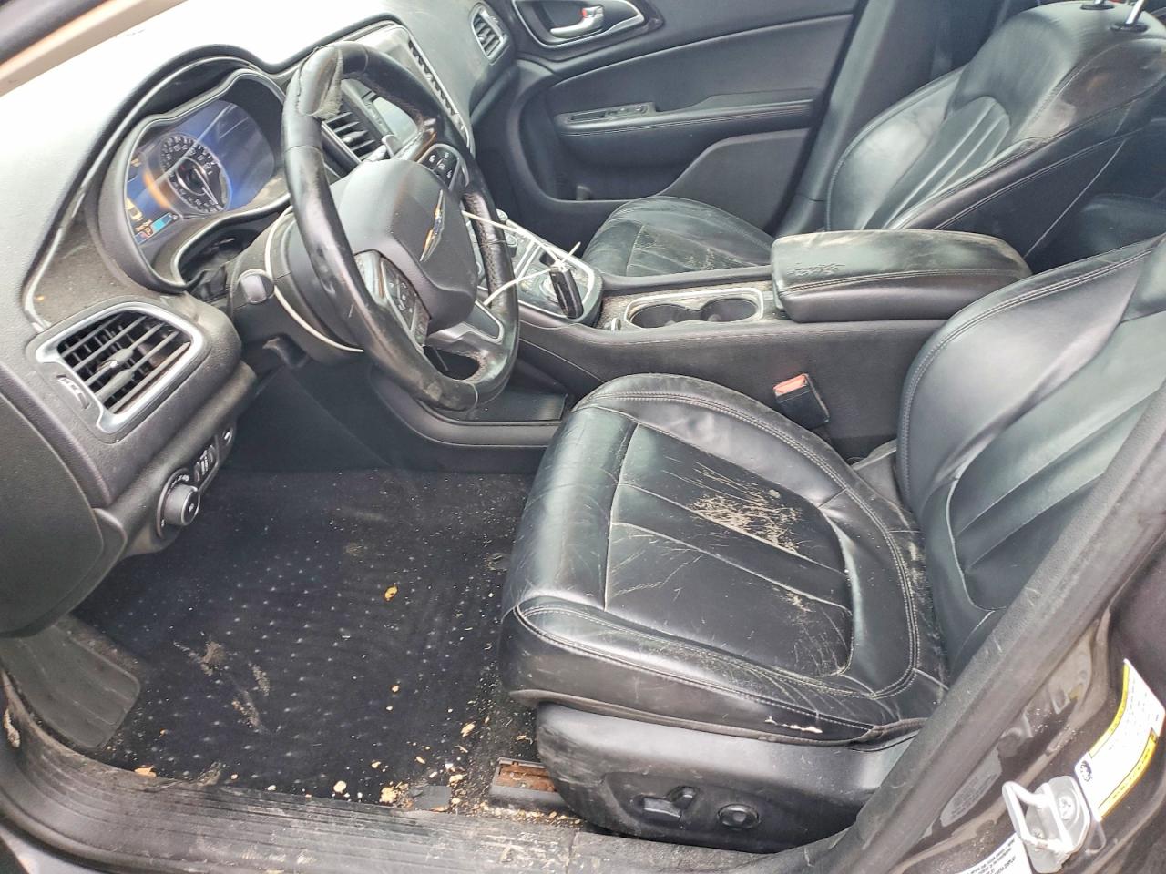 2015 CHRYSLER 200 C photo 7