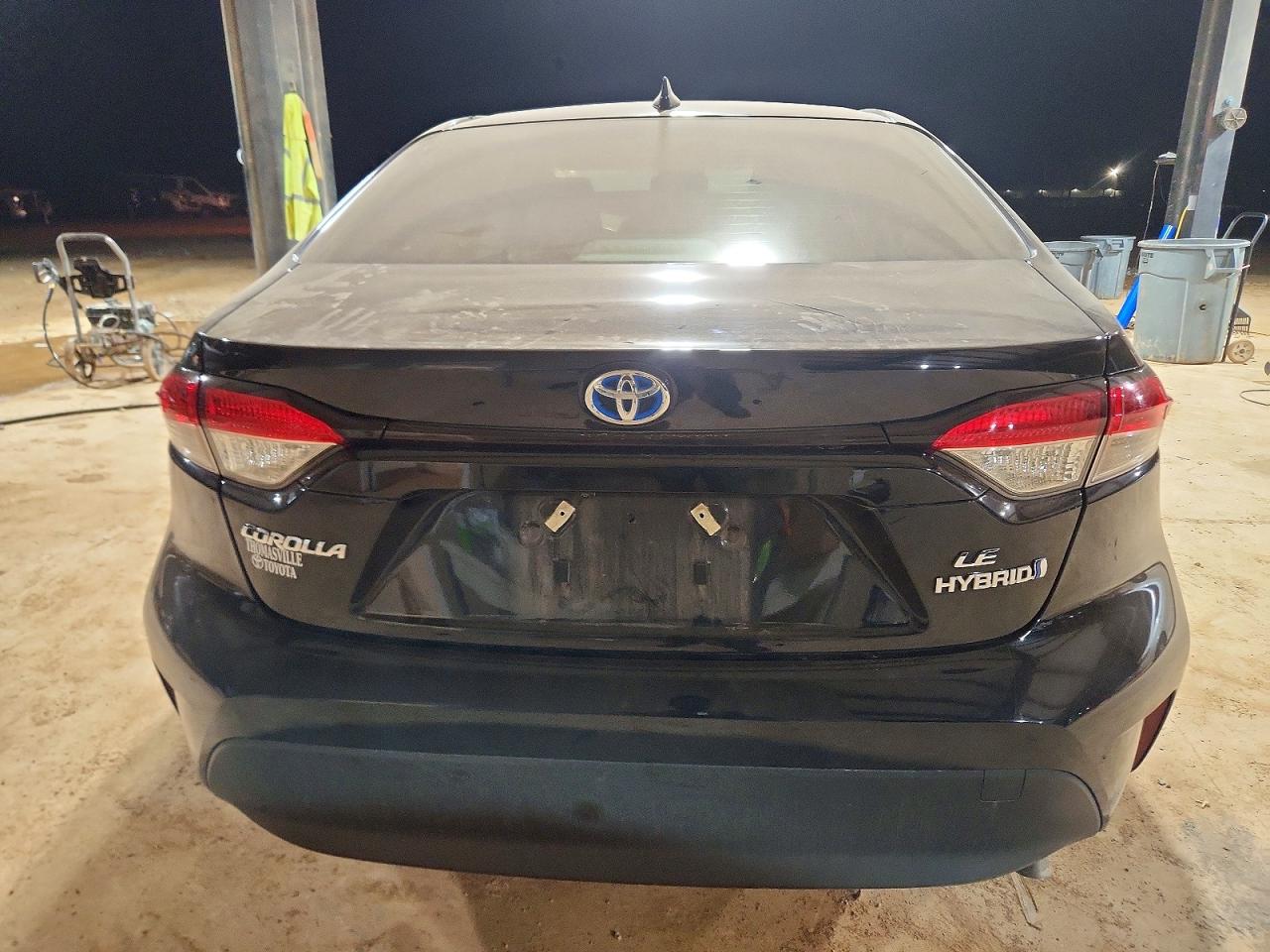 2024 TOYOTA COROLLA LE photo 6