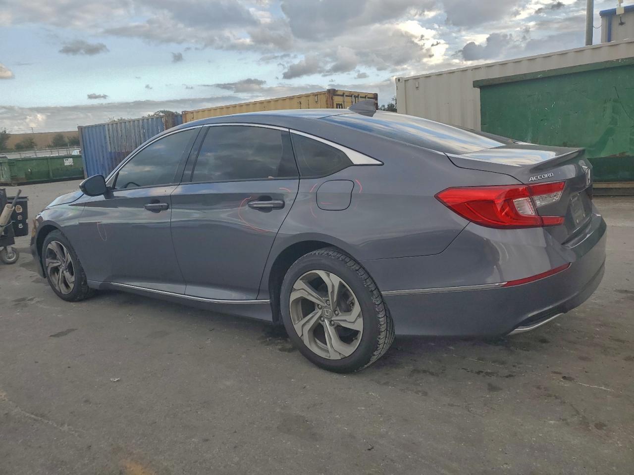 2020 HONDA ACCORD EXL photo 2