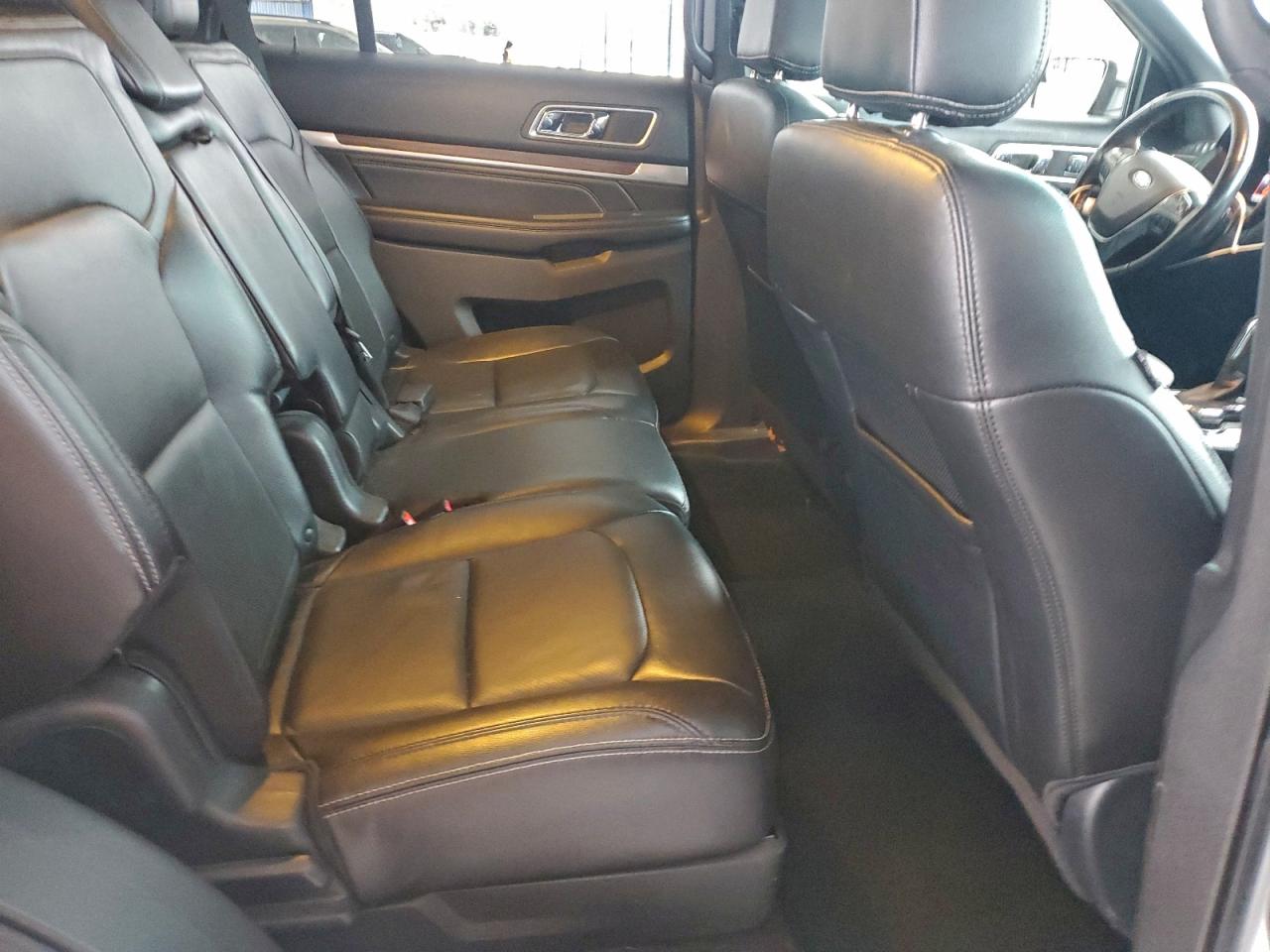 2016 FORD EXPLORER LIMITED photo 10