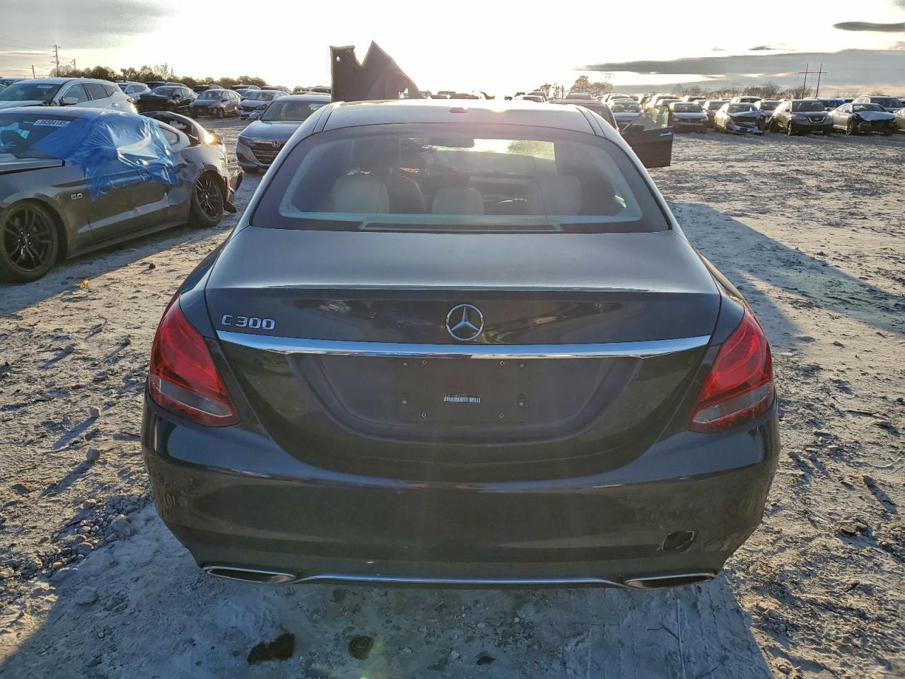 2015 MERCEDES-BENZ C 300 photo 11