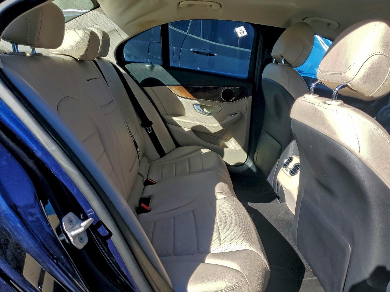 2015 MERCEDES-BENZ C 300 photo 19