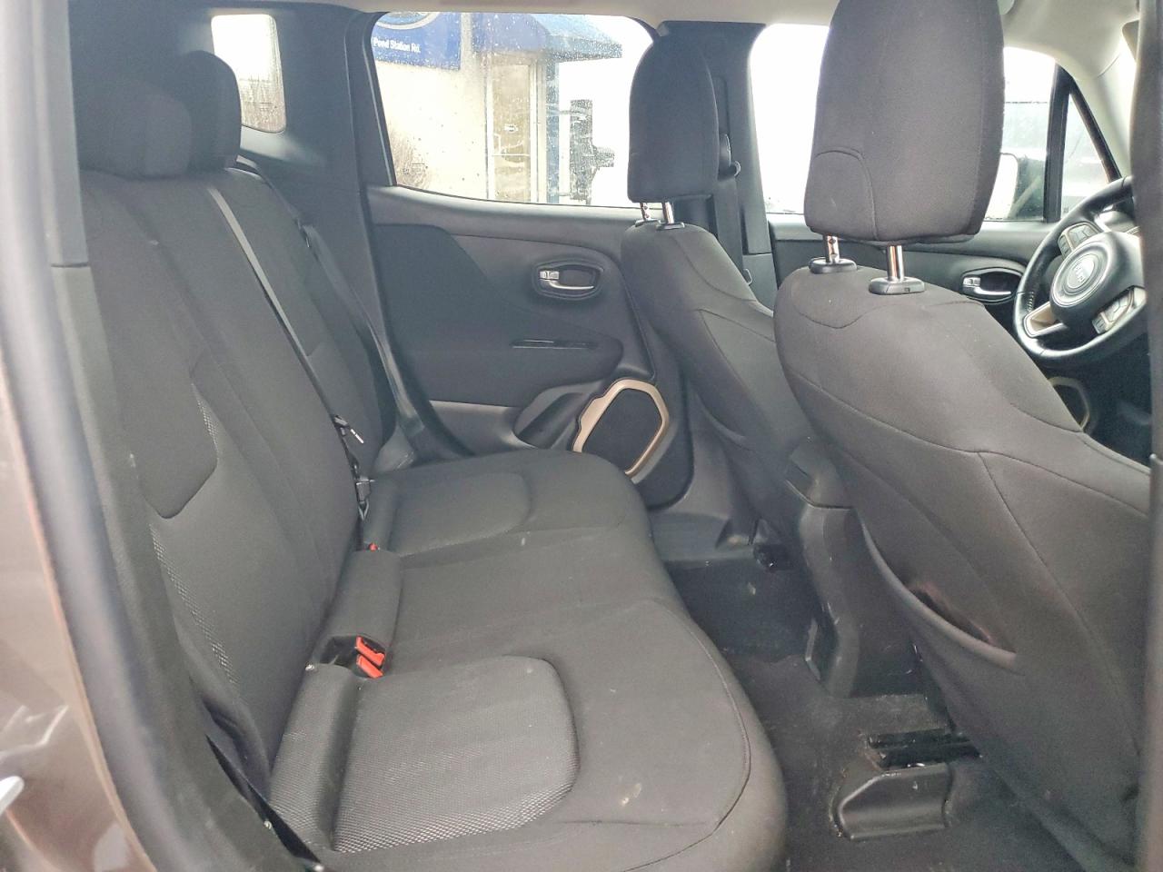 2017 JEEP RENEGADE LATITUDE photo 21