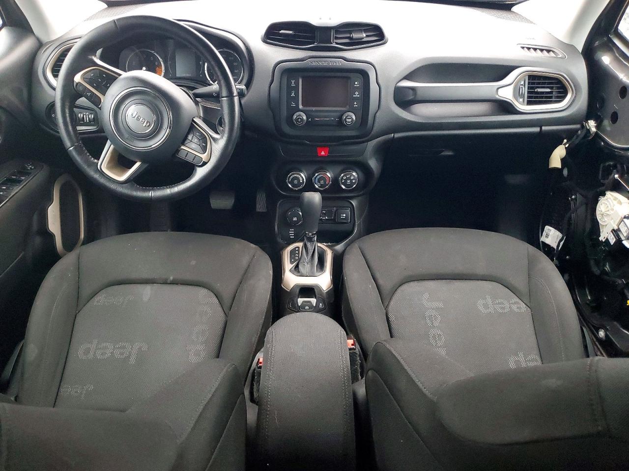 2017 JEEP RENEGADE LATITUDE photo 15