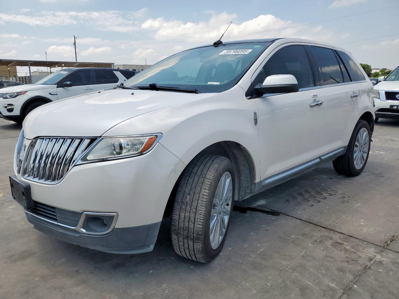 2011 LINCOLN TOWNHOUSE MKX