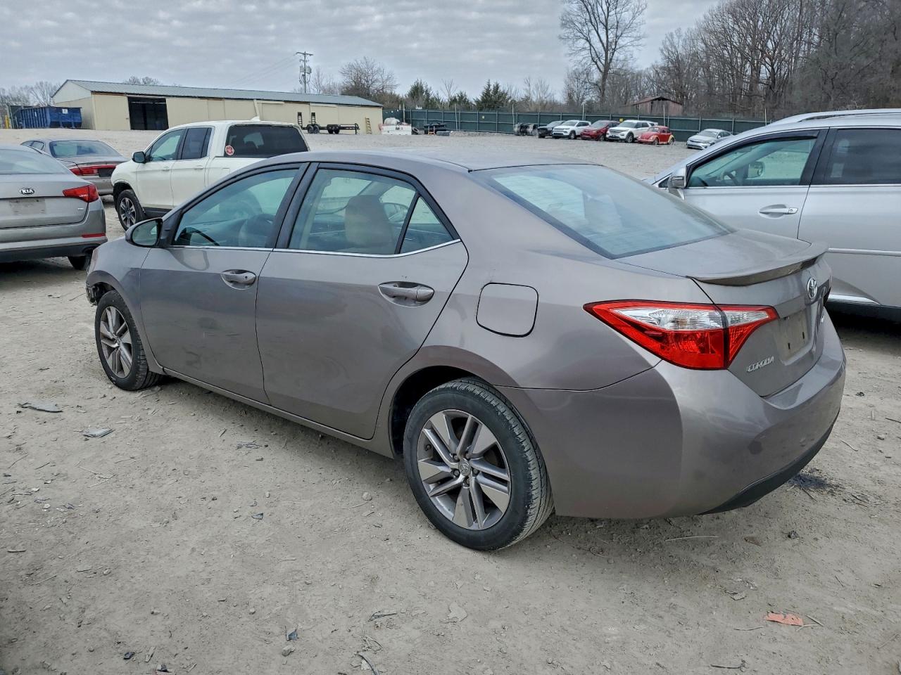 2014 TOYOTA COROLLA ECO photo 3