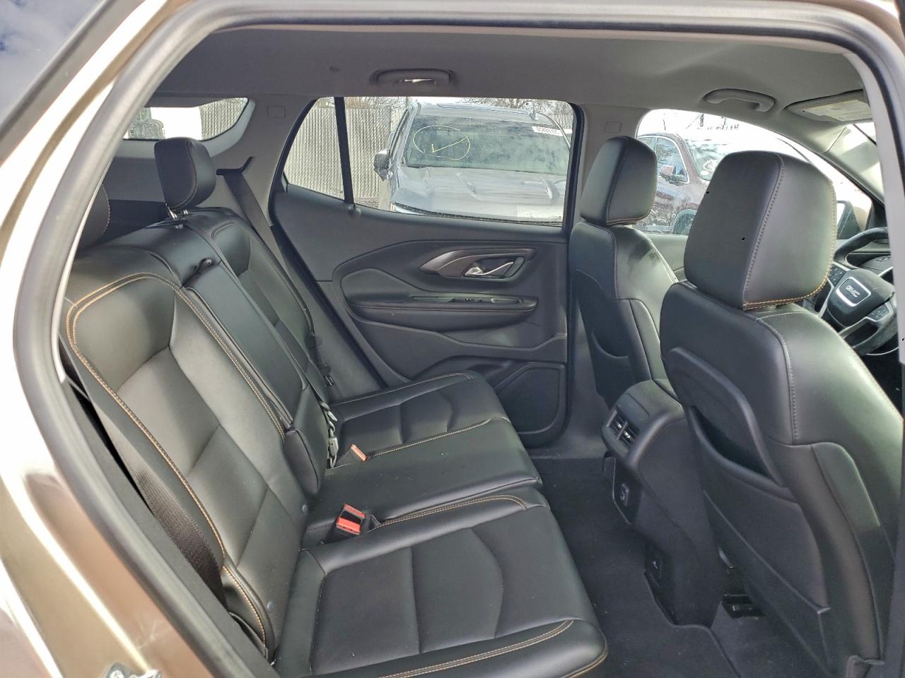 2018 GMC TERRAIN SLT photo 11
