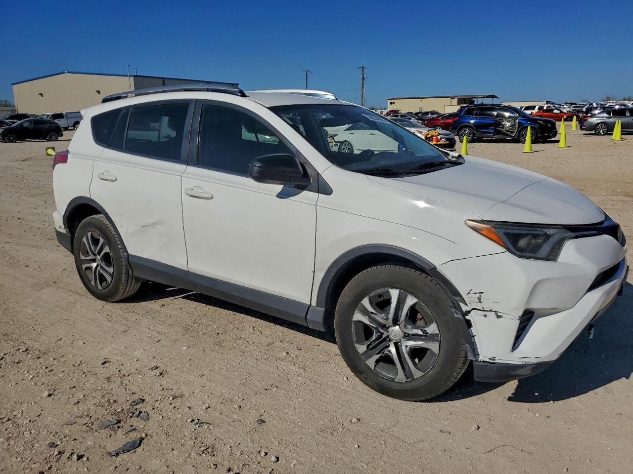 2017 TOYOTA RAV4 LE photo 7