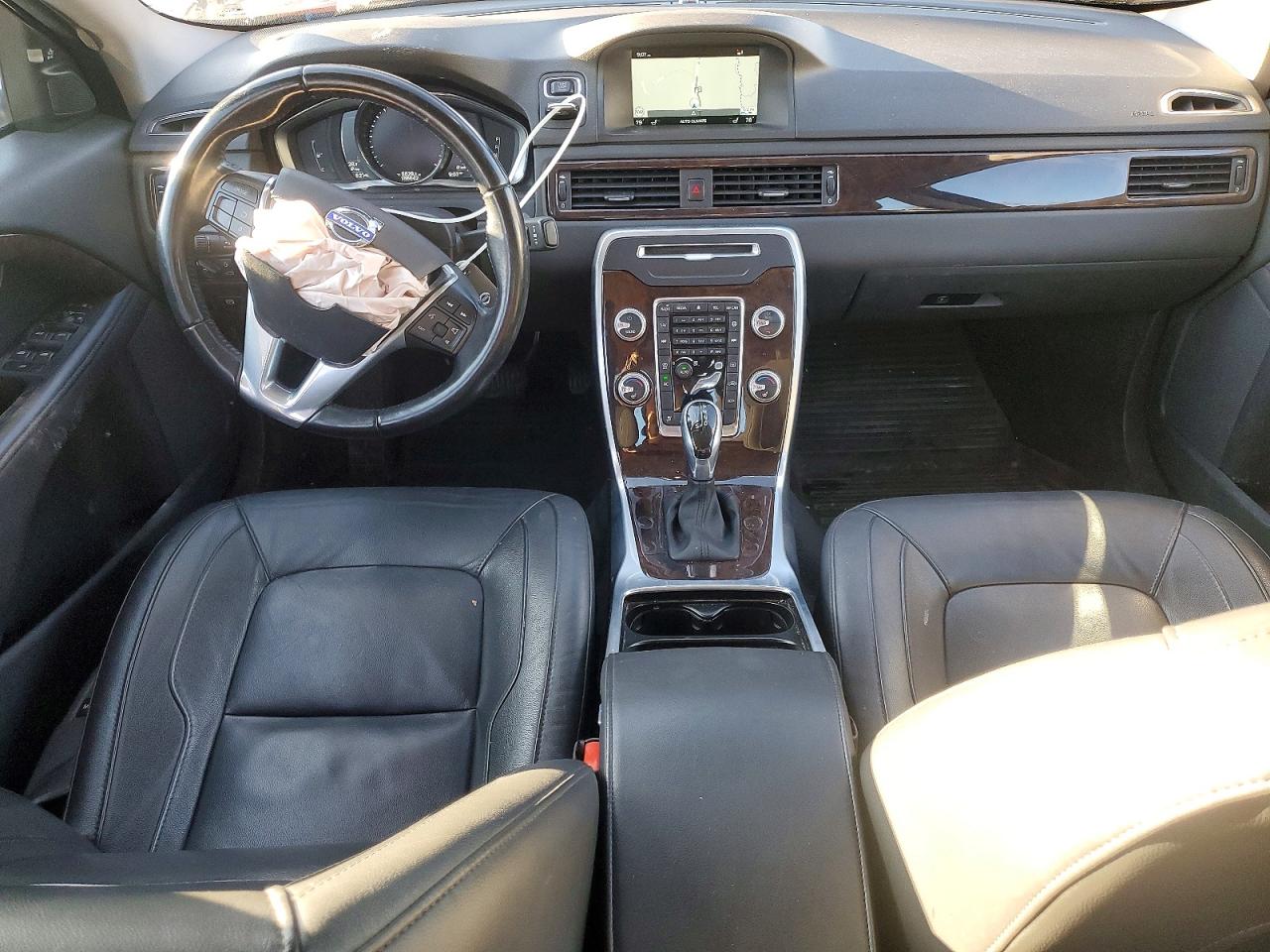 2015 VOLVO S80 PREMIER photo 15