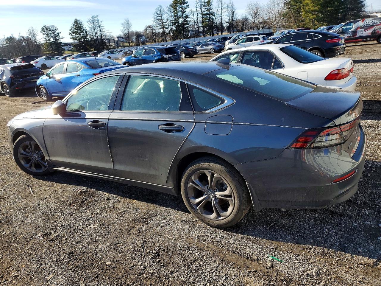2024 HONDA ACCORD EX photo 3