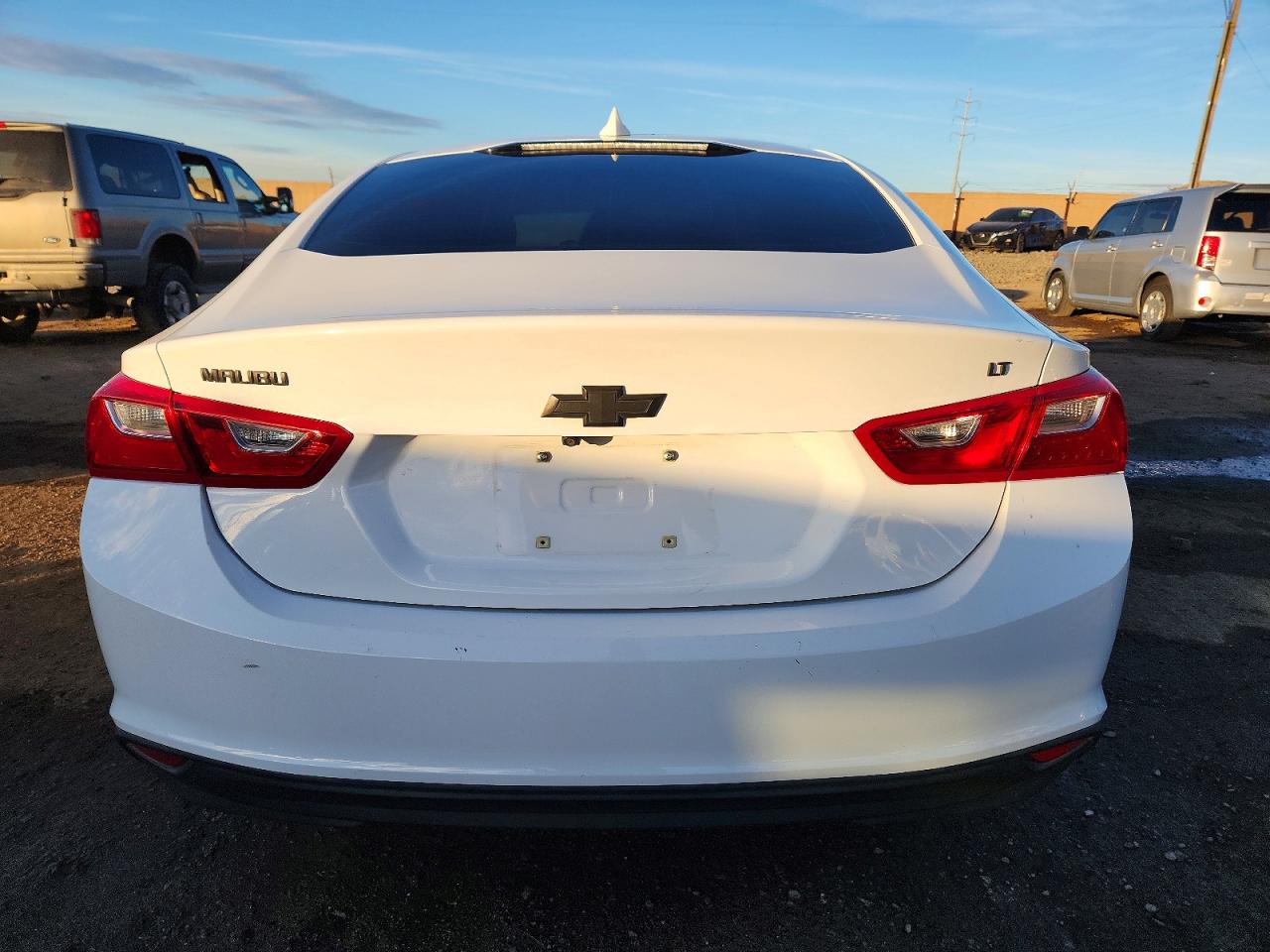 2018 CHEVROLET MALIBU LT photo 11