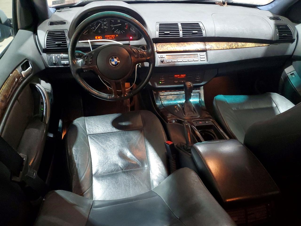 2001 BMW X5 3.0I photo 8