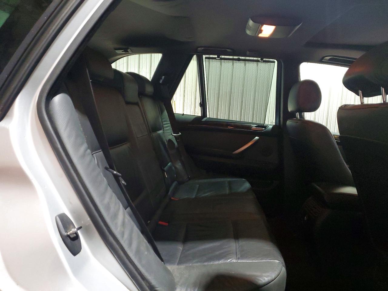 2001 BMW X5 3.0I photo 10