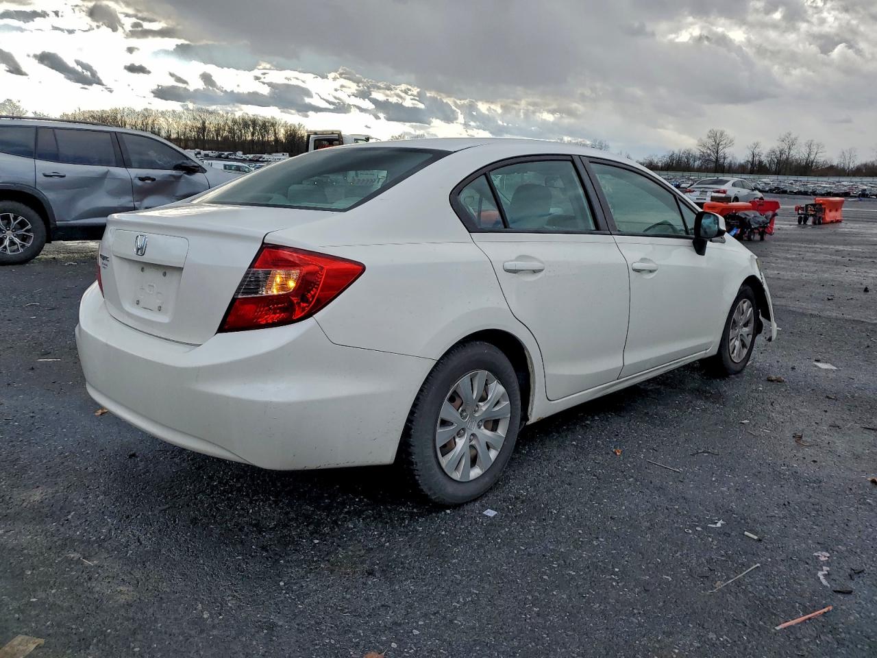2012 HONDA CIVIC LX photo 3