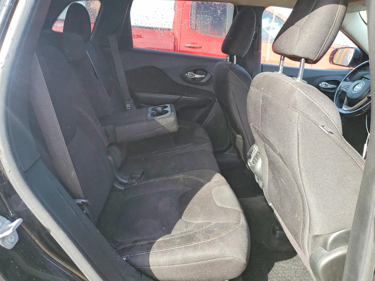2015 JEEP CHEROKEE LATITUDE photo 10