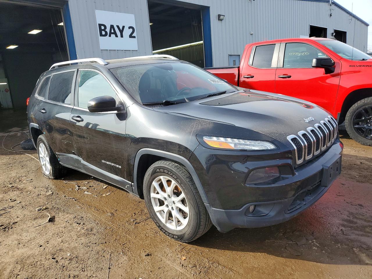 2015 JEEP CHEROKEE LATITUDE photo 4