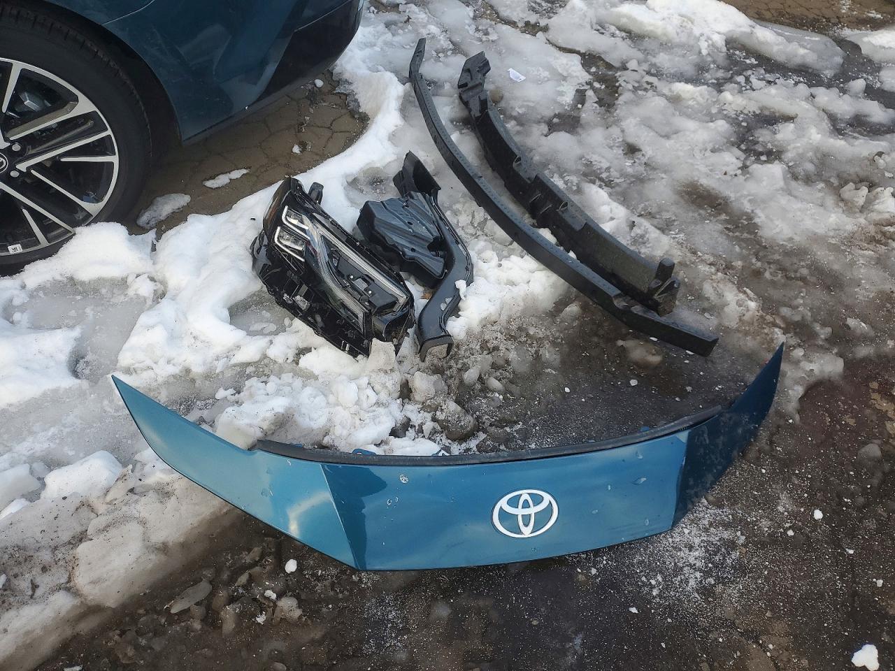 2026 TOYOTA CAMRY NIGHT SHADE photo 12